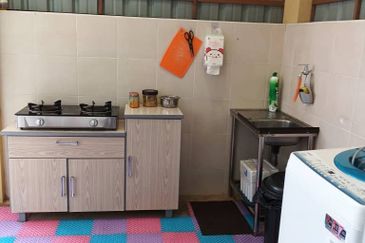 TAMAN BAYU INDERA, LUKUT