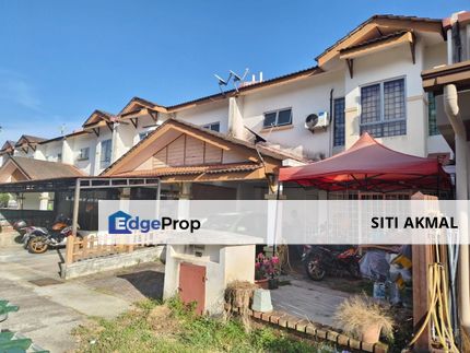 Double Storey Terrace Persada Kasih, Bandar Enstek Nilai, Negeri Sembilan, Seremban