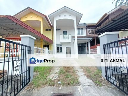 Double Storey Taman Desa Anggerik, Bandar Baru Nilai, Negeri Sembilan, Nilai