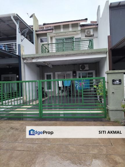 Double Storey Terrace Nusari Aman, Bandar Sri Sendayan, Negeri Sembilan, Seremban
