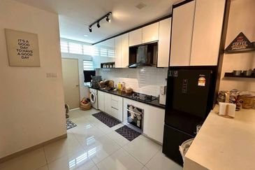 Albury at Mahkota Hills