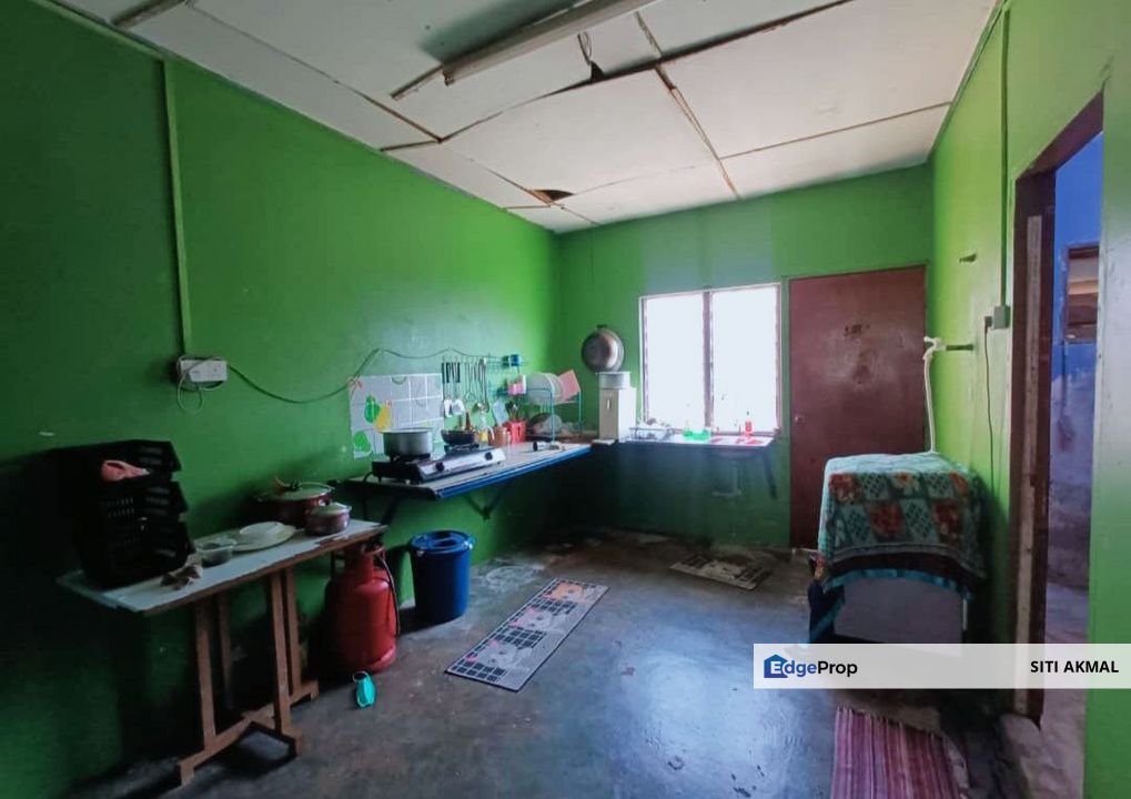 Teres Setingkat Taman Murni, Sepang, Selangor, Sepang