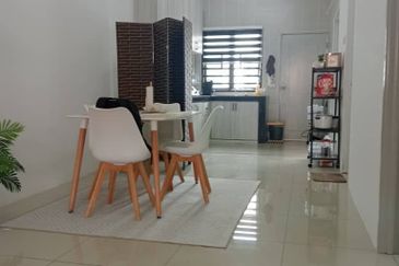 TAMAN BAYU INDERA, LUKUT