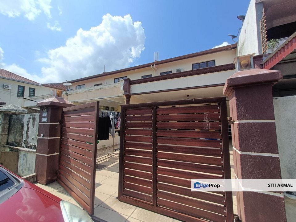 RENOVATED Double Storey Taman Desa Melati, Bandar Baru Nilai, Negeri Sembilan, Nilai