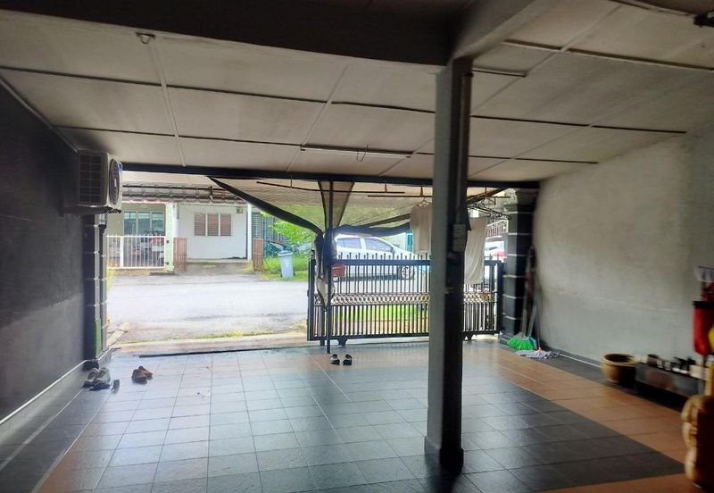 Taman Pinggiran Pedas