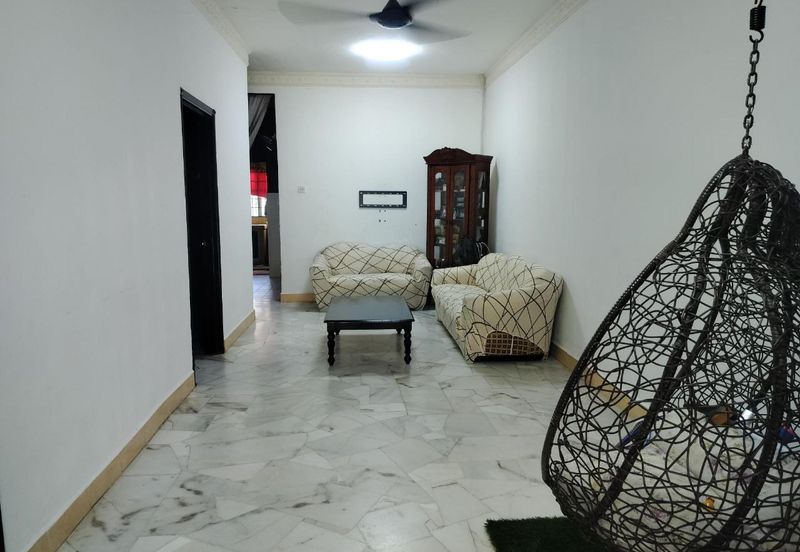 Taman Pinggiran Pedas