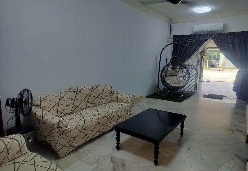 Taman Pinggiran Pedas