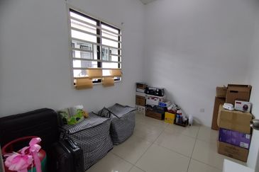 TAMAN BAYU INDERA, LUKUT