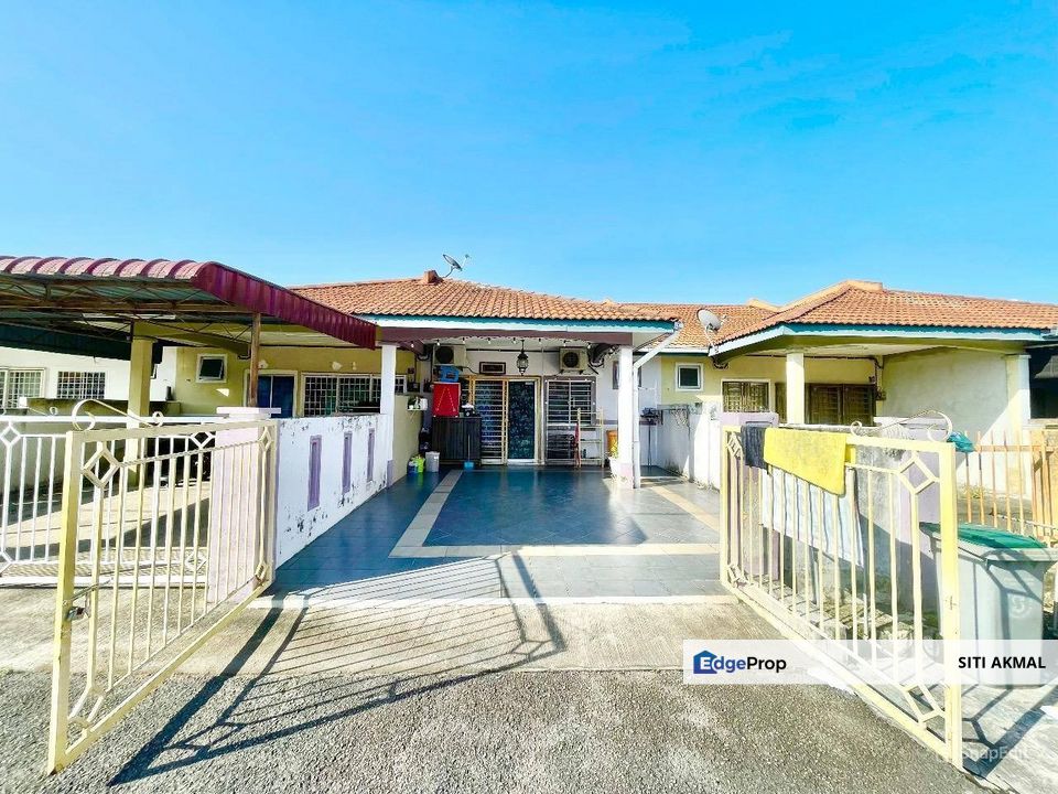 RENOVATED FREEHOLD Teres 1 Tingkat Nusari Bayu 1 Bandar Sri Sendayan, Negeri Sembilan, Seremban