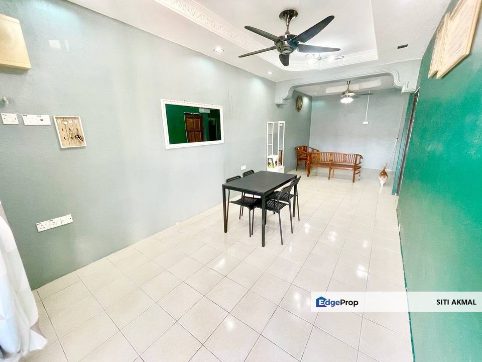 RENOVATED FREEHOLD Teres 1 Tingkat Nusari Bayu 1 Bandar Sri Sendayan, Negeri Sembilan, Seremban