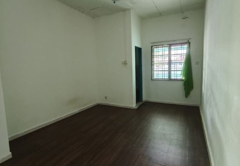 Taman Chembong Utama