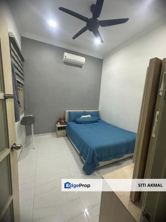 Fully Renovated Single Storey Taman Semarak 2, Nilai, Negeri Sembilan, Nilai