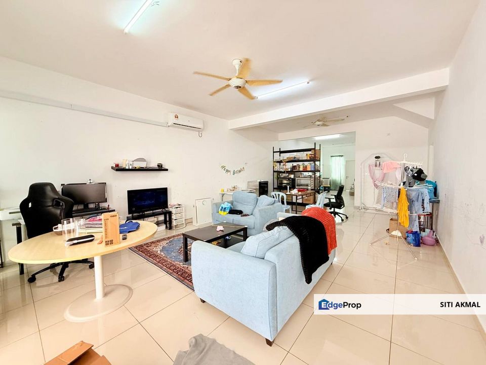 TERPALING MURAH Double Storey Hijayu 3 Fellona Bandar Sri Sendayan, Negeri Sembilan, Siliau