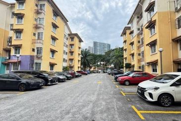 Semarak Apartment Unit for SALE @ Pusat Bandar Puchong