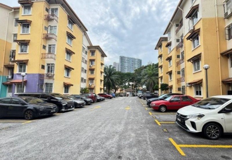 Semarak Apartment Unit for SALE @ Pusat Bandar Puchong