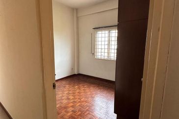 Apartment Bukit Saujana