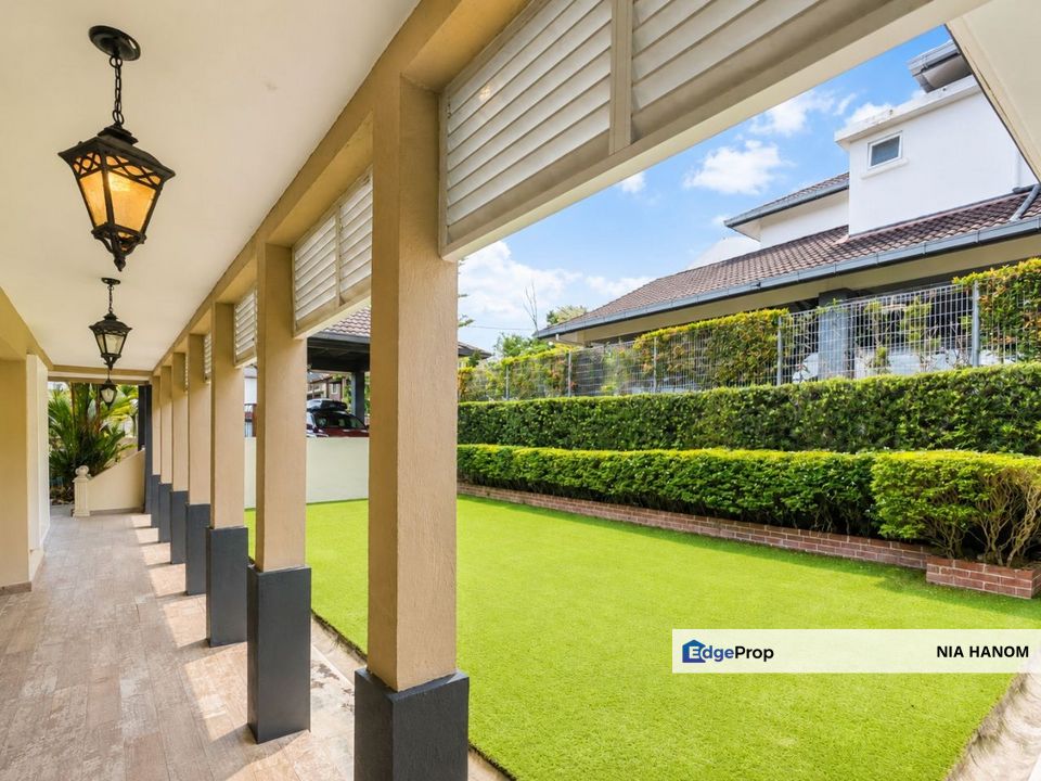 Taman Desa Utama Sungai Merab Spacious 2 Storey Luxury Bungalow, Selangor, Kajang