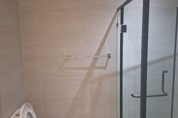 Residensi Solaris Parq