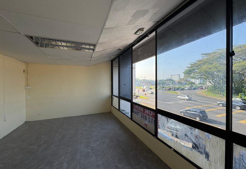 Kuching Jalan Nanas Shoplot for Rent Opposite Sjk Chung Hwa 4