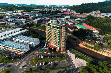 Sabah Kota Kinabalu Inanam Ibis Styles Hotel For Sale