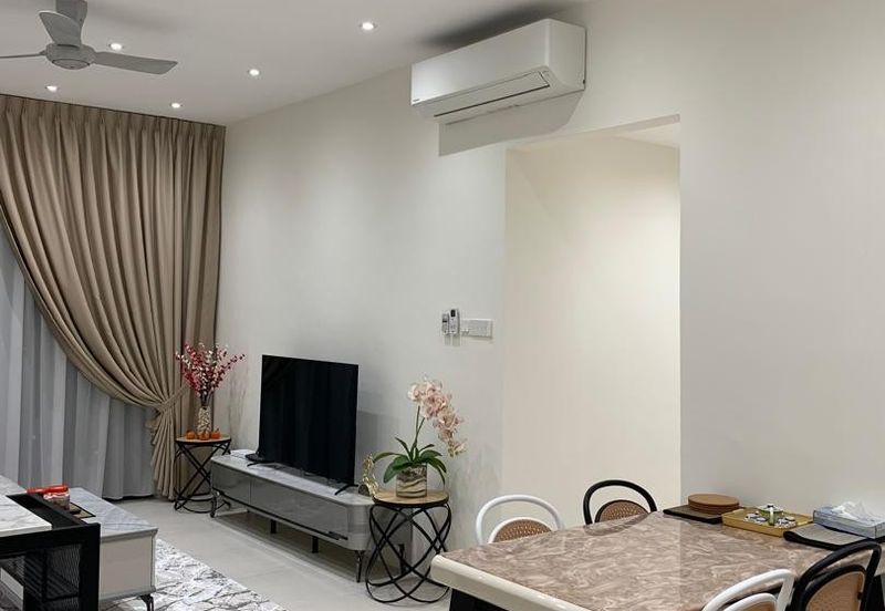 Kuching Kenny Hill Residence