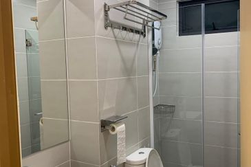 Kuching Kenny Hill Residence