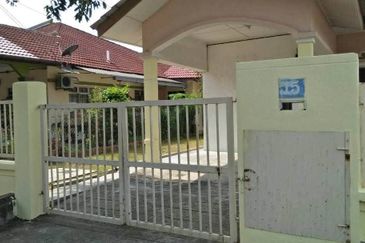 One Storey Semi-D Taman Desa Salak Damai Salak Tinggi