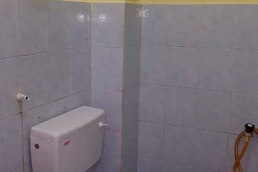 One Storey Semi-D Taman Desa Salak Damai Salak Tinggi