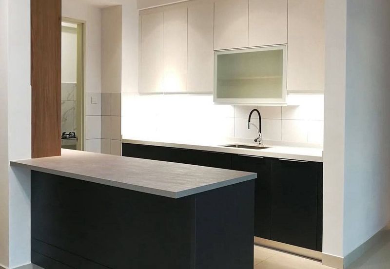 Lake Point Residence