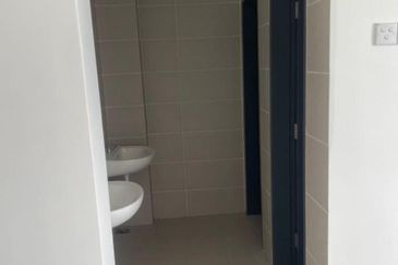 Sendayan Merchant Square