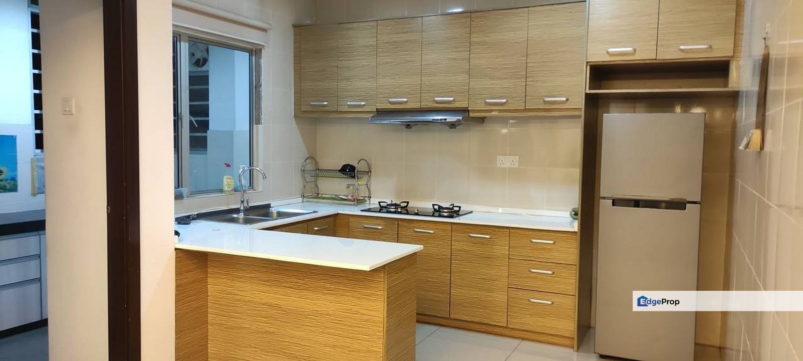 Big unit partially furnished zen residence asplenium condominium puchong for rent, Selangor, Puchong