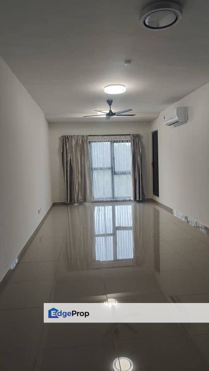 Partially furnished D’cosmos residence damansara perdana petaling jaya for rent, Selangor, Petaling Jaya