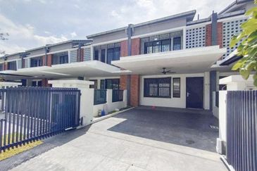 Elmina Green Three @ City of Elmina