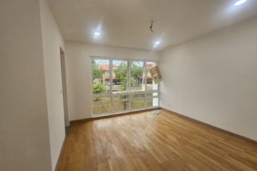 Duta Villa, Presint 14