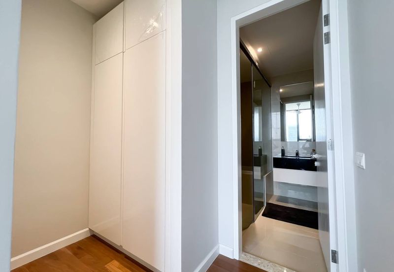 Pavilion Ceylon Hill