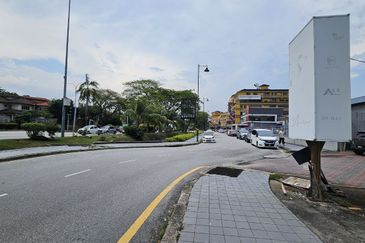 Petaling Jaya Commercial City