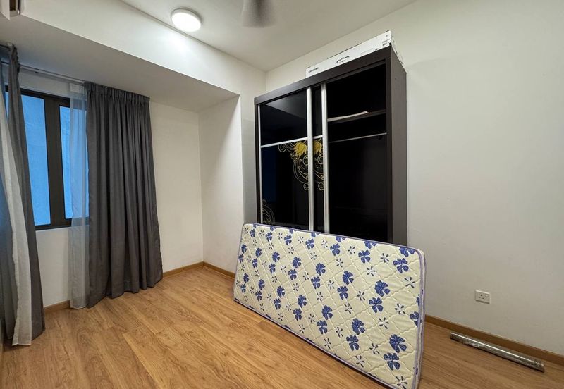 Lake Point Residence