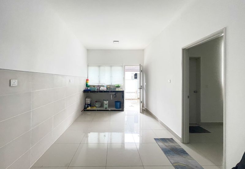 Laman Mawar @ Kota Seriemas