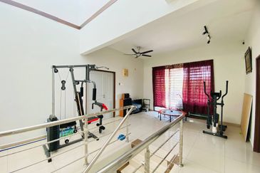 Perdana College Heights