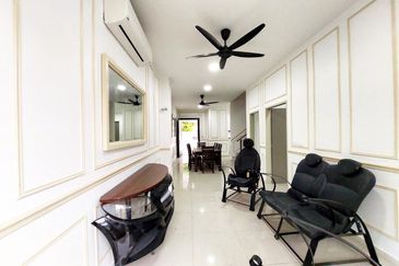 Setia Warisan Tropika (Belladonna)