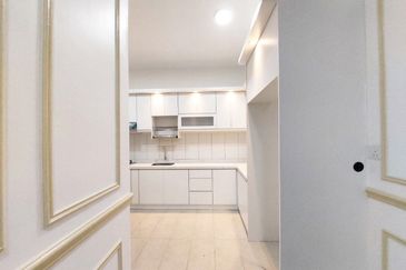 Setia Warisan Tropika (Belladonna)