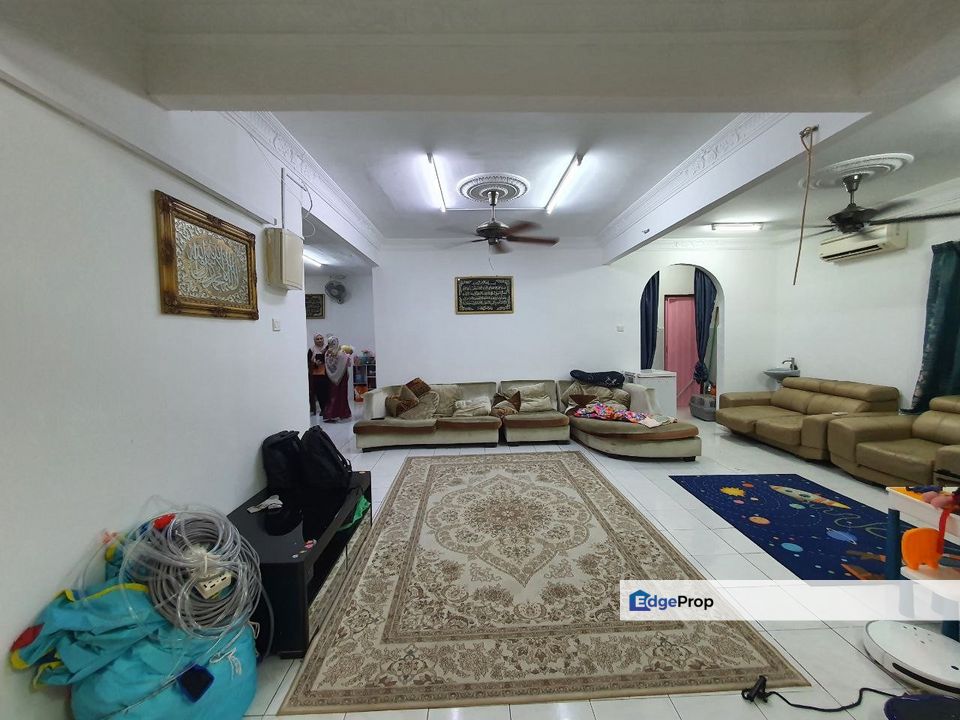 Renovated Double Storey Semi-D Cluster at Taman Putra Perdana for sale, Selangor, Puchong