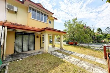 BANDAR ENSTEK (CENDRAWASIH)