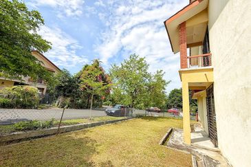 BANDAR ENSTEK (CENDRAWASIH)