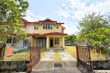 BANDAR ENSTEK (CENDRAWASIH)