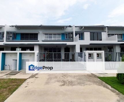 Facing Open Renovated Double Storey Terrace Intermediate at Serenia Arina Serenia City Sepang for sale, Selangor, Sepang