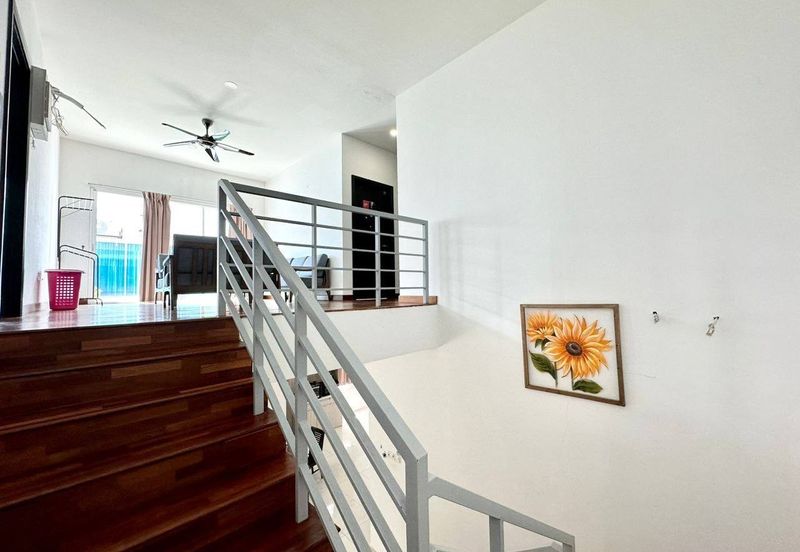 Perdana Lakeview East