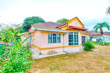 Kampung Baharu Sungai Pelek