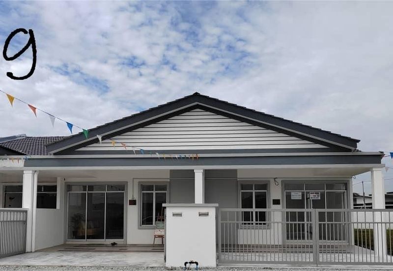 Rumah Baru Teres Setingkat TERMURAH di Pengkalan