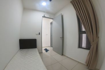 Kenwingston Platz Residence